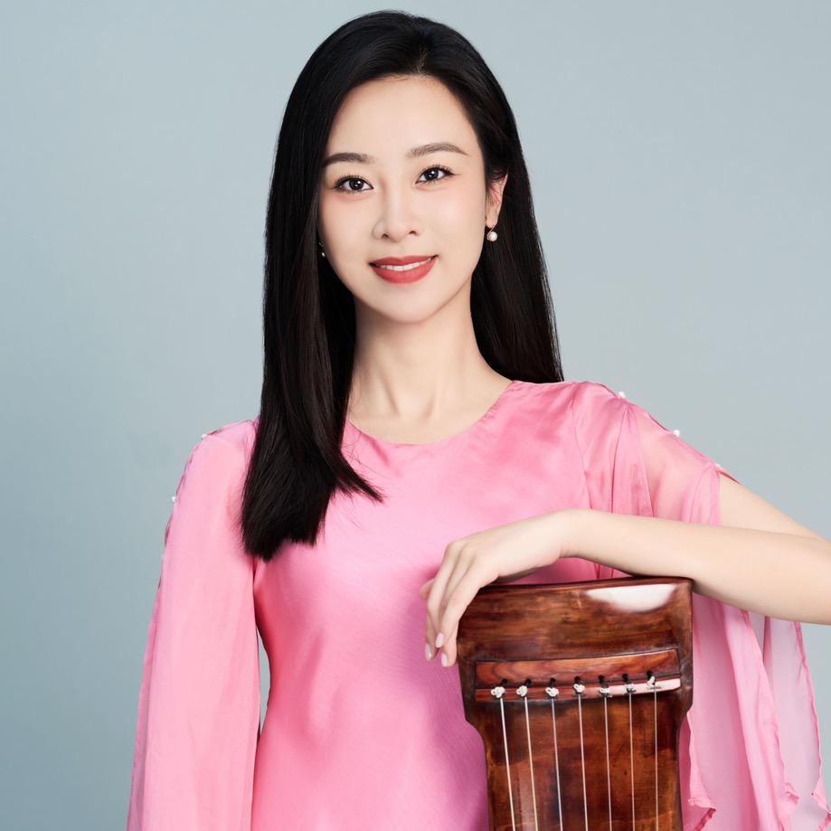 古琴张萌💓萌张弄弦