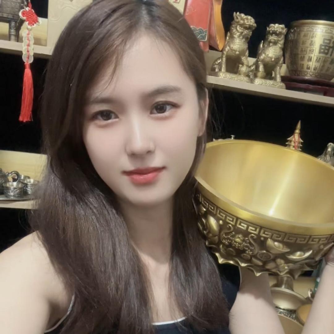 铜小妹工艺品