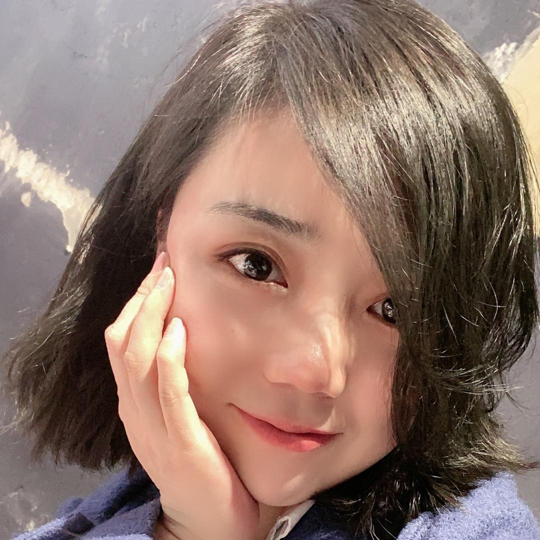 初见佳烨