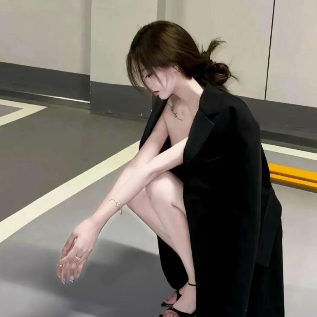 赵七七