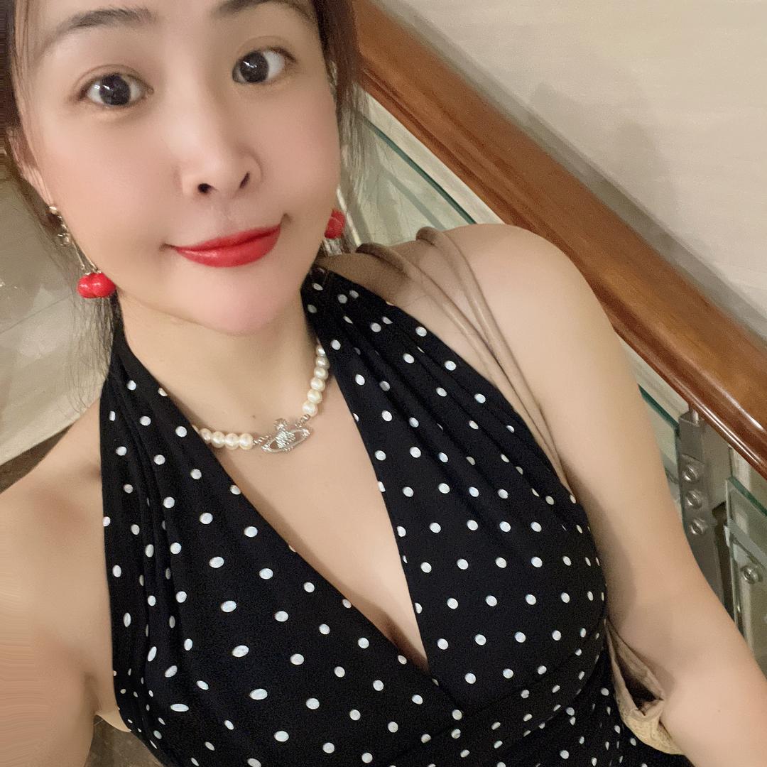 Linda吃货大白羊🥮特产店（连赞拉黑