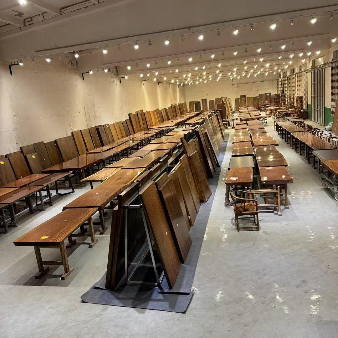 大板桌家具展厅