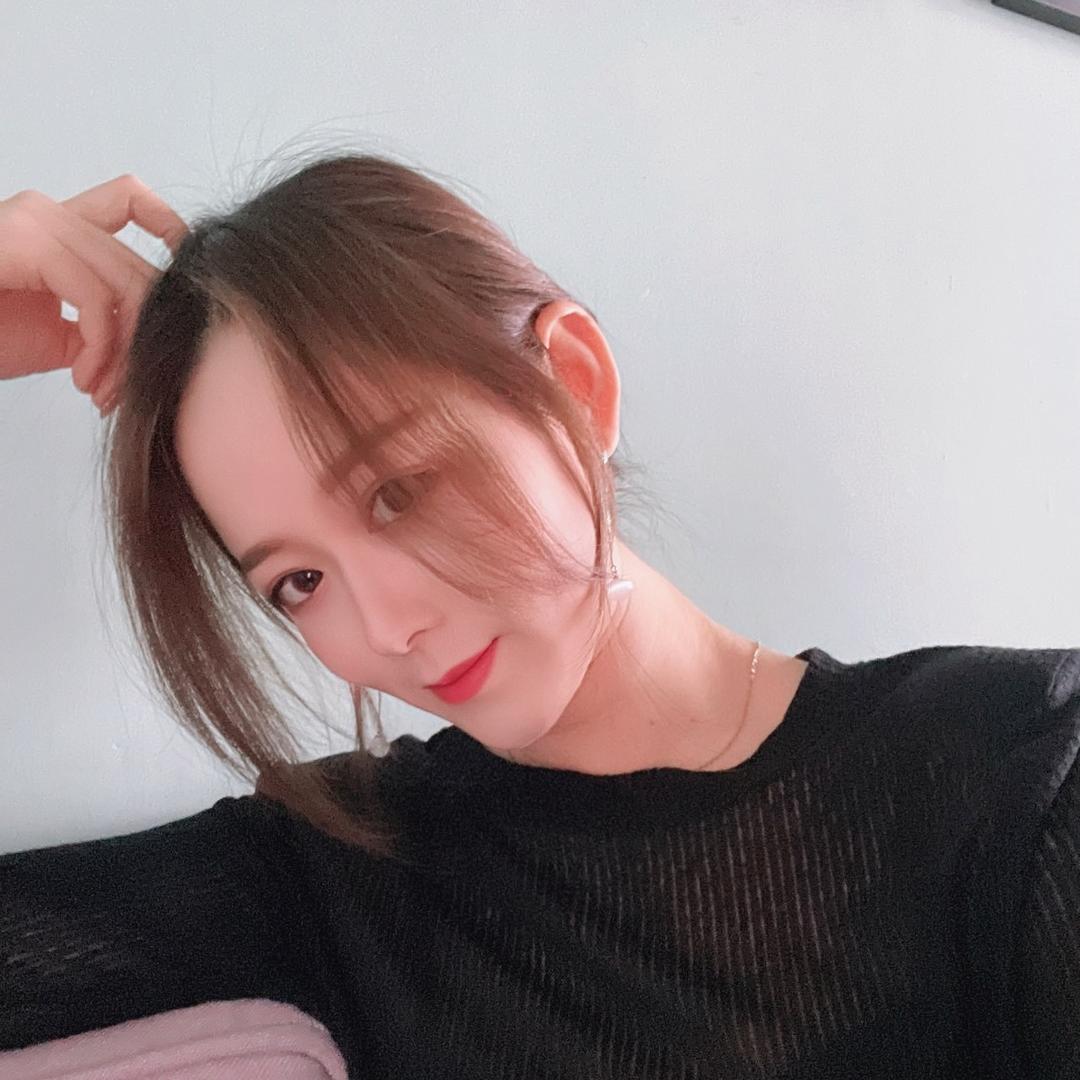 丸子原创定制女装