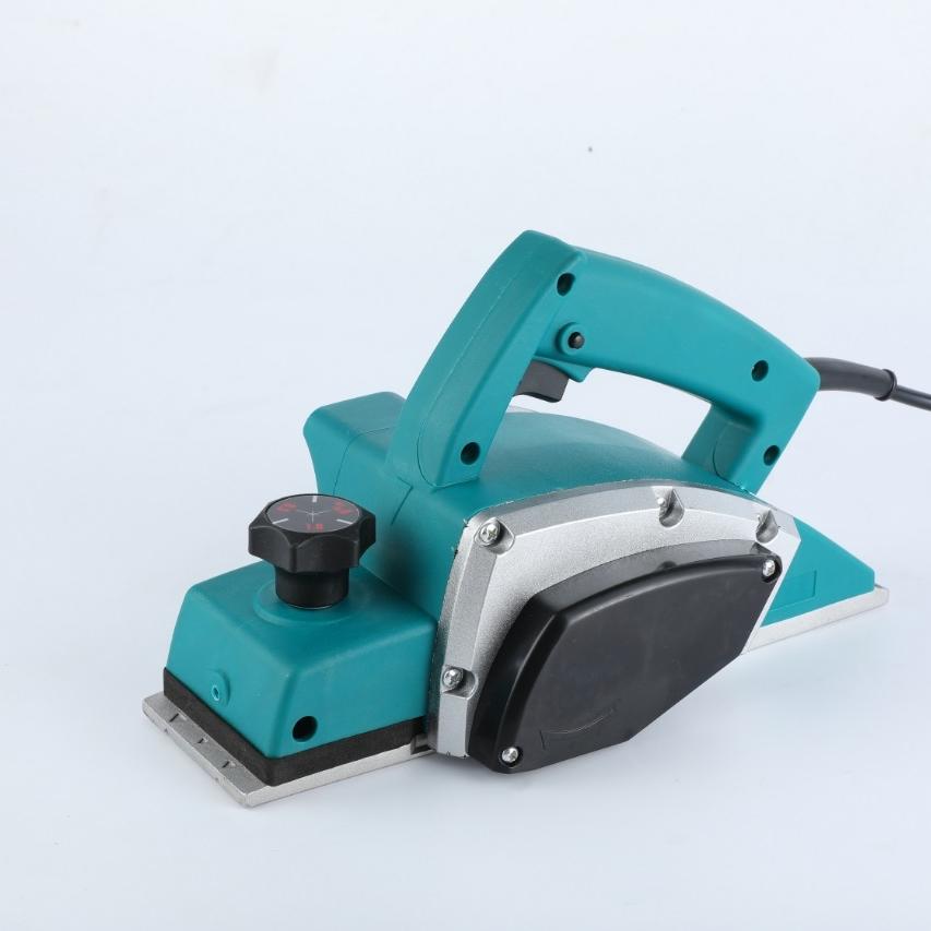 熊金刚雷象五金专卖店金刚