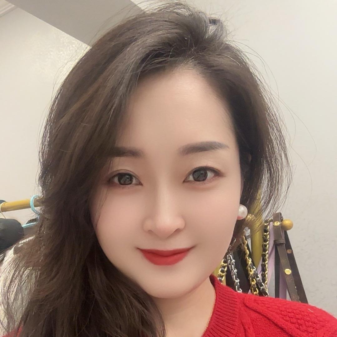 可馨妈妈👗（男粉发私信拉黑）