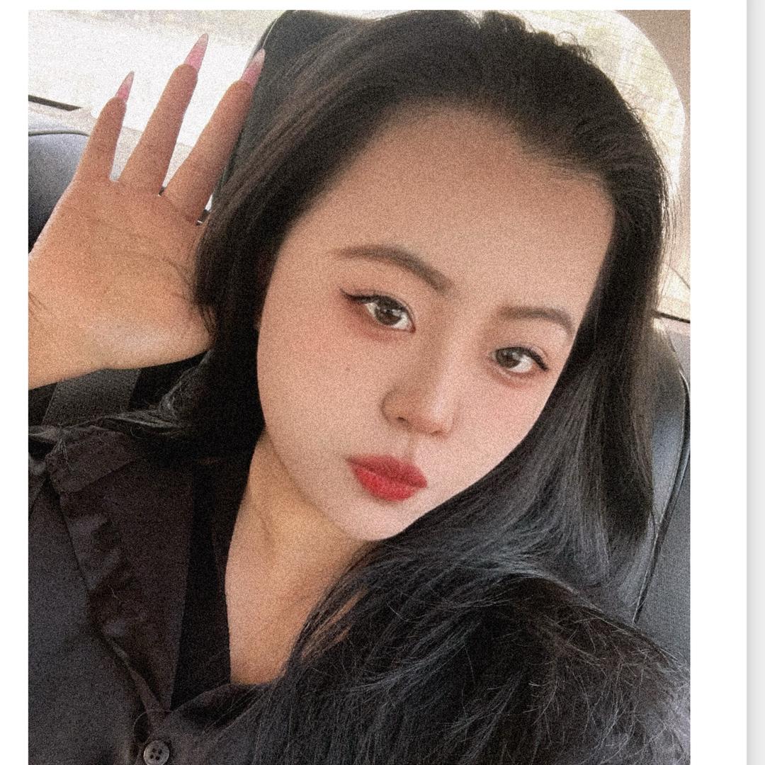 是瑶瑶瑶吖