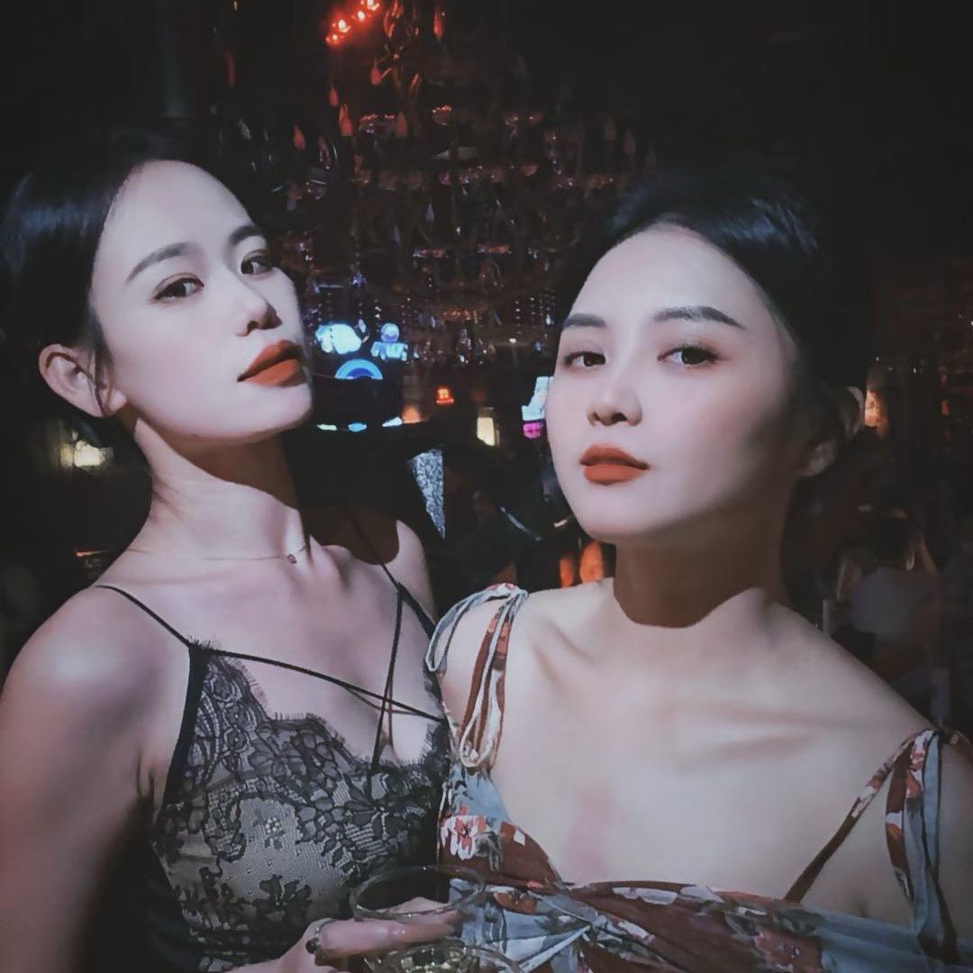 妍妍家切片~闺密