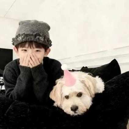 J ⁥ㅤㅤㅤ⁥ㅤㅤㅤ⁥ㅤㅤ