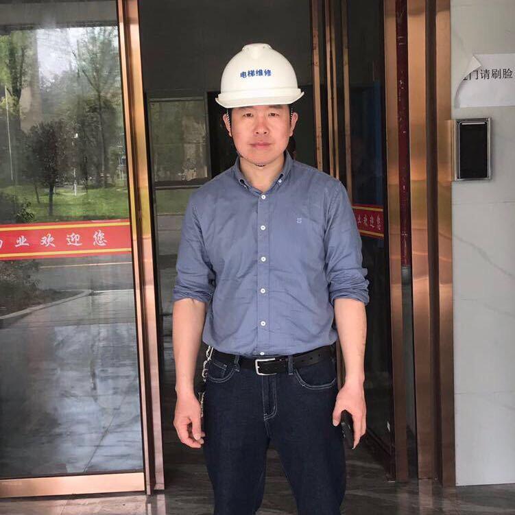 电梯卫士--段工