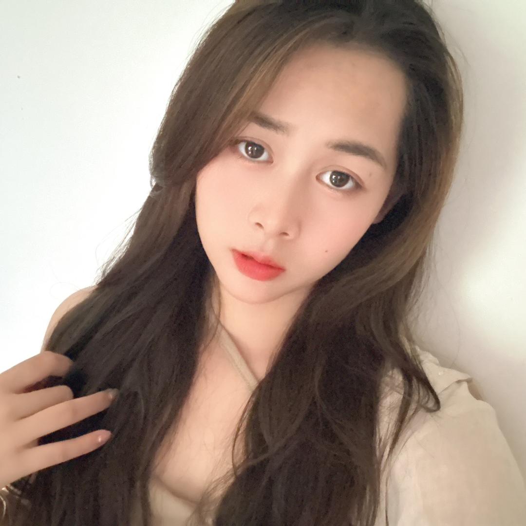 @爱吃香菜呀&