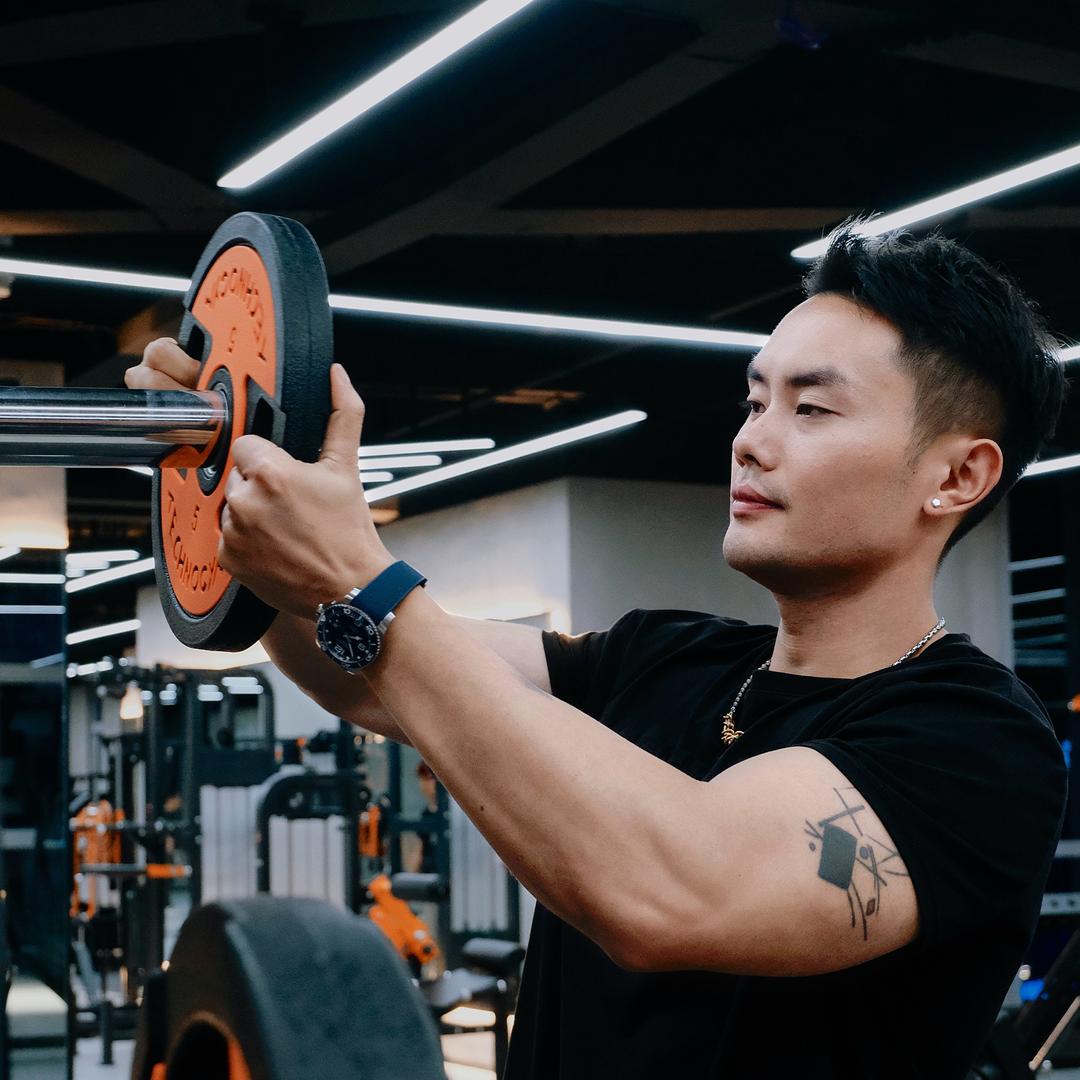 肌不可失的阿亮