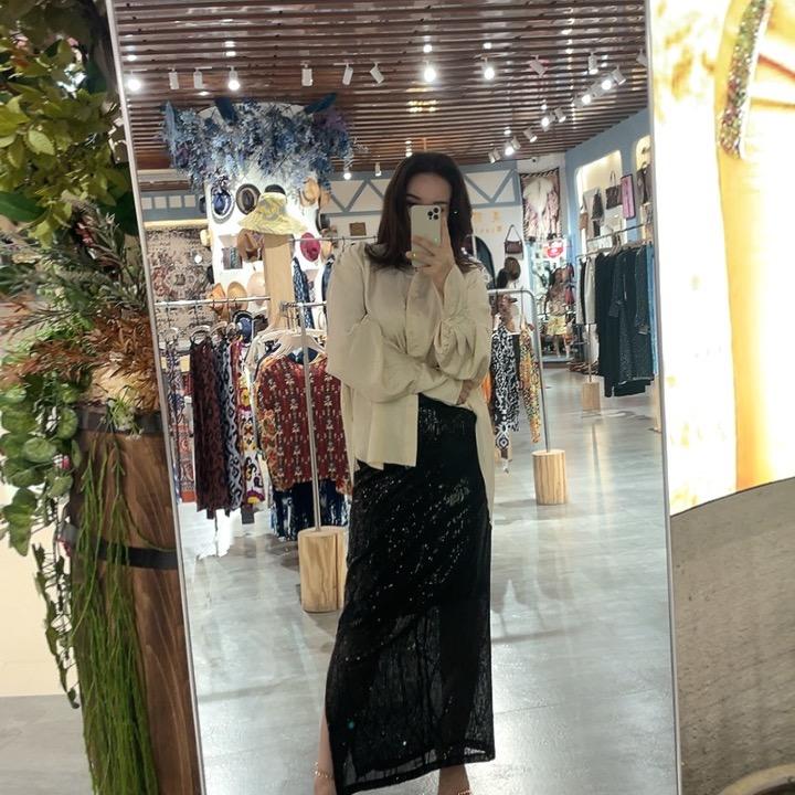 GUZALNUR服装