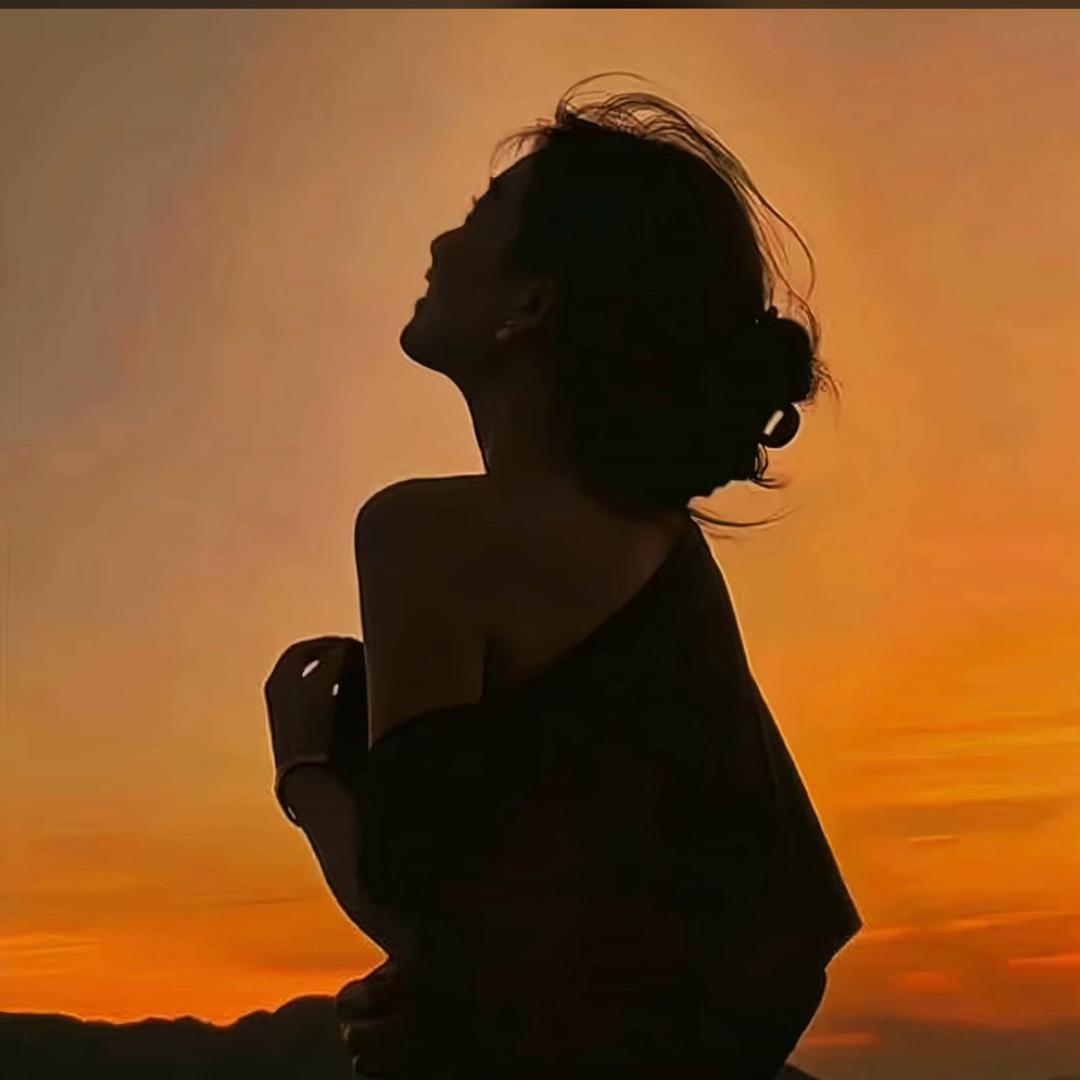 ℳ̶̶̶̶暖心💋