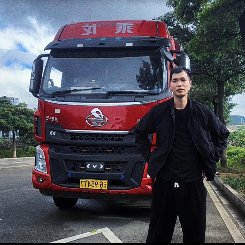 卡车龙龙