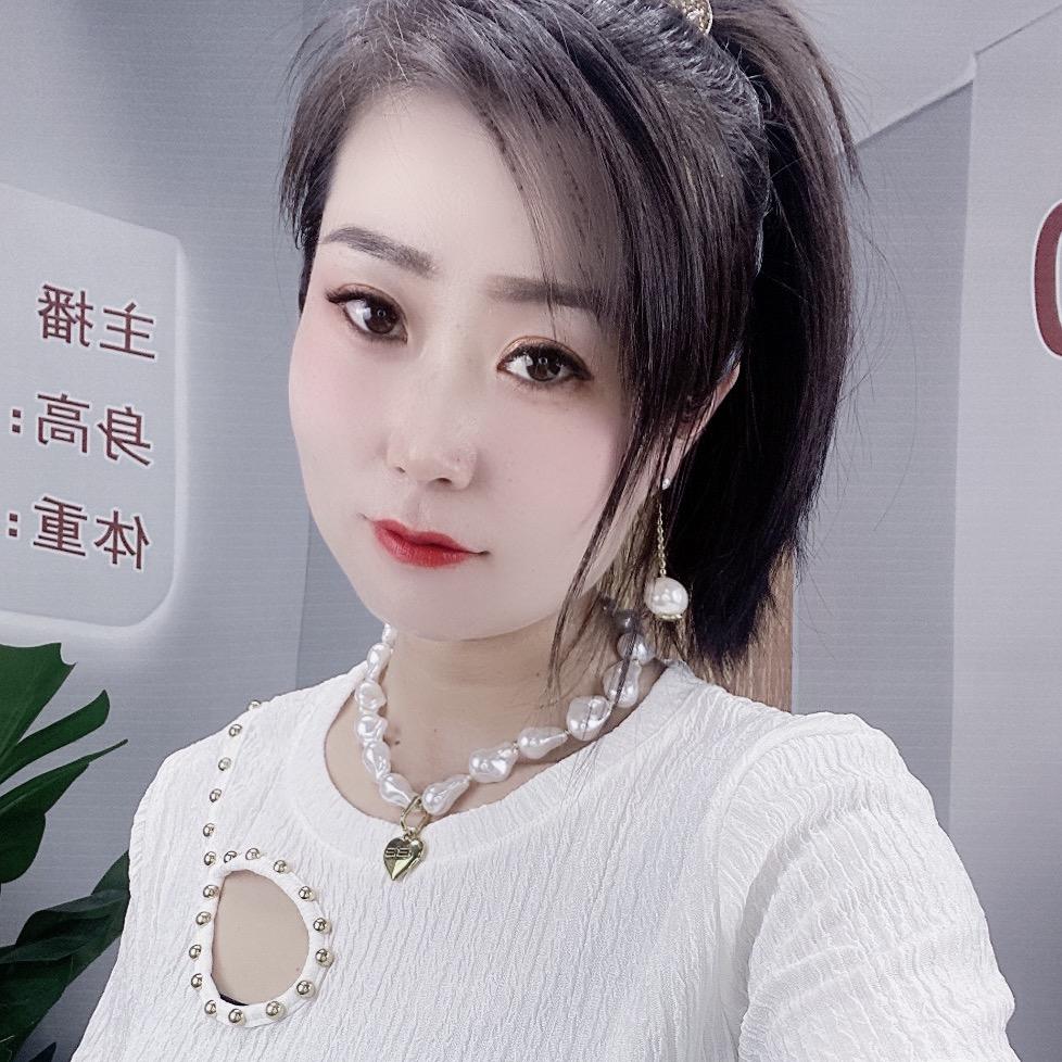 雪儿潮牌大码女装