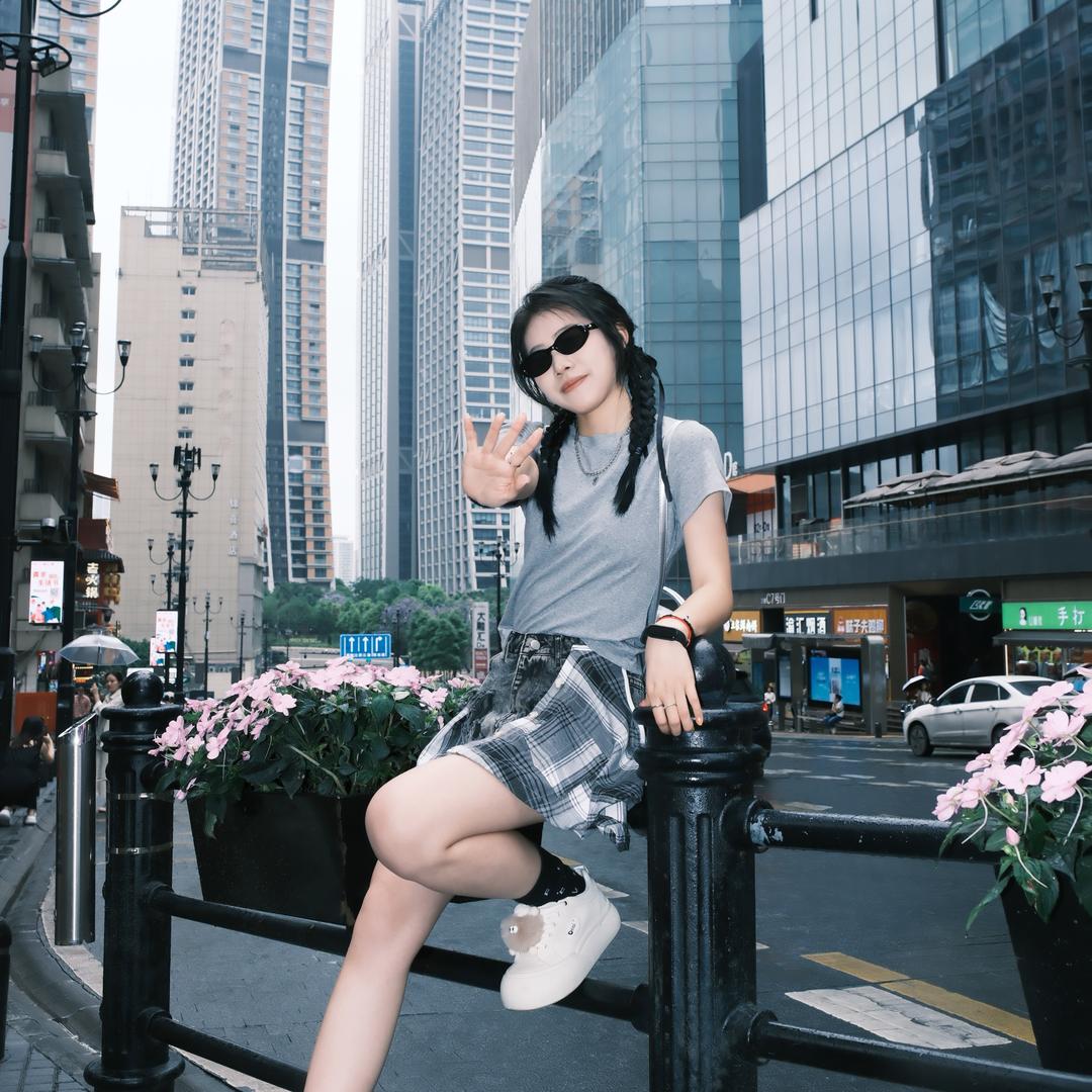 47小璇xxxF(已见范世錡N次版)🍪