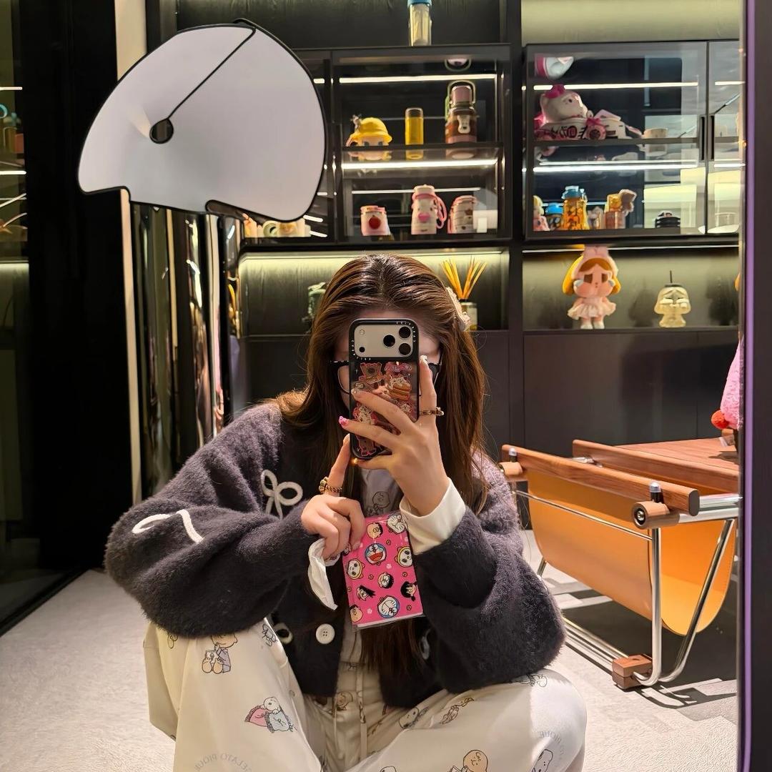 爱滑雪的前女友们