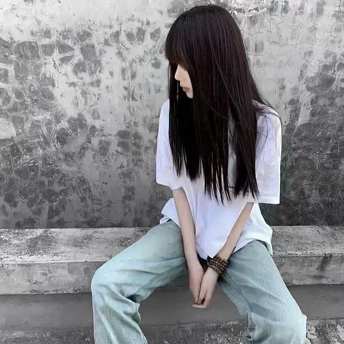 侧颜