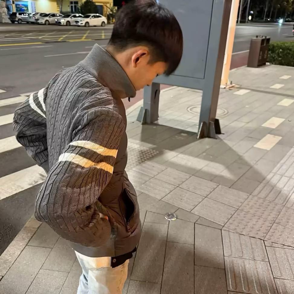 男配角