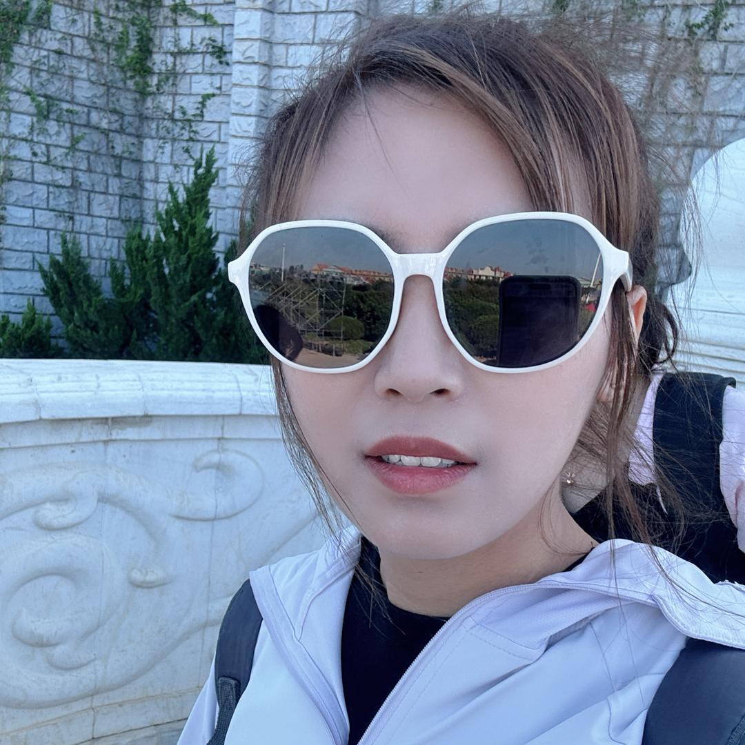 吃蟠桃长大的小精灵