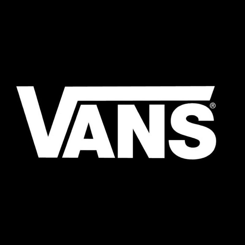 VANS鞋服潮流