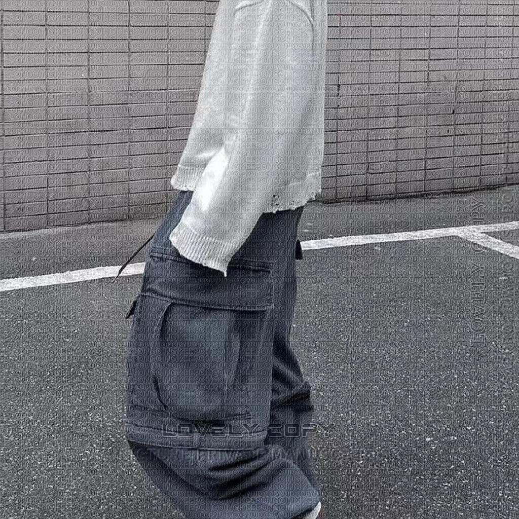𝐄
