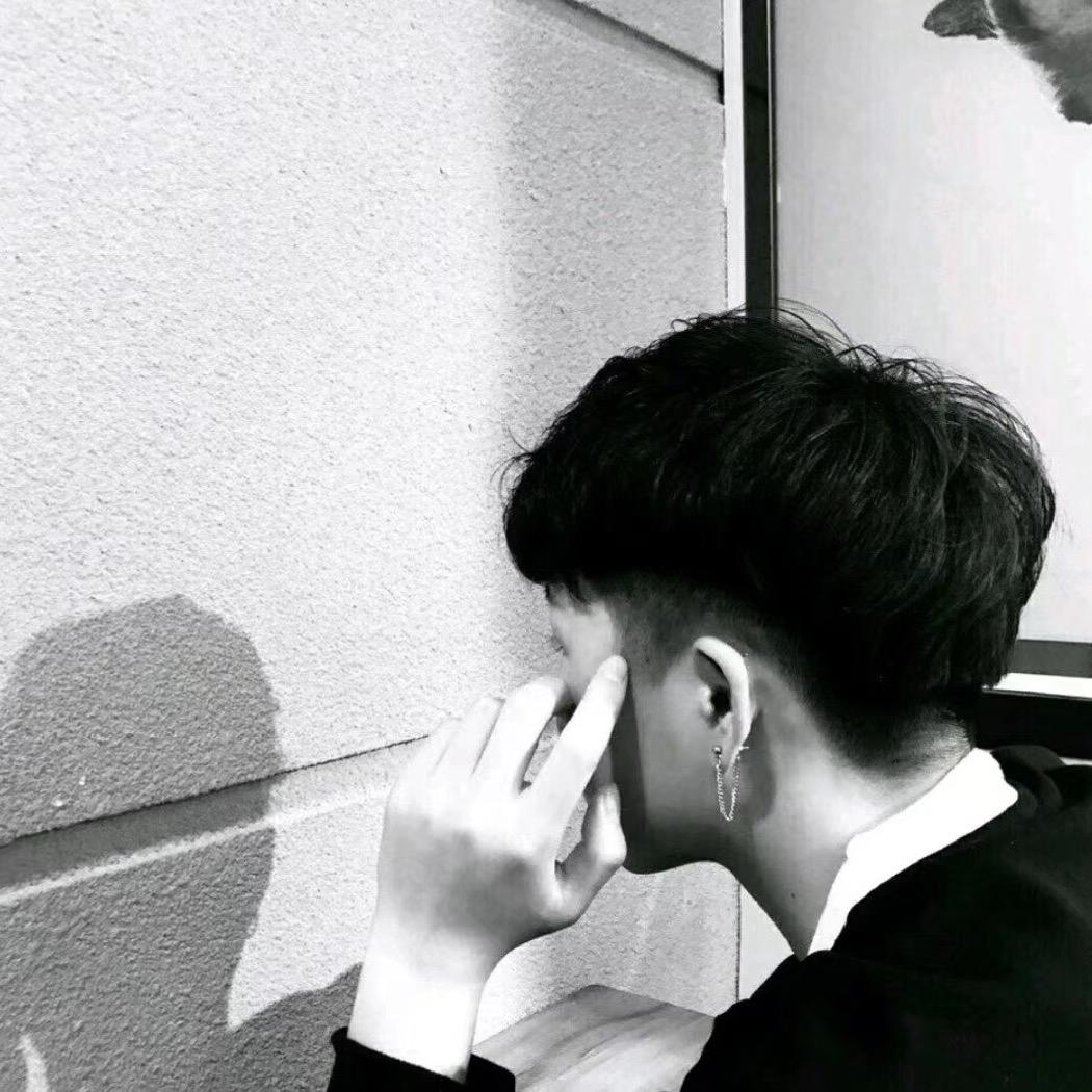 奔跑的🍃 小叶