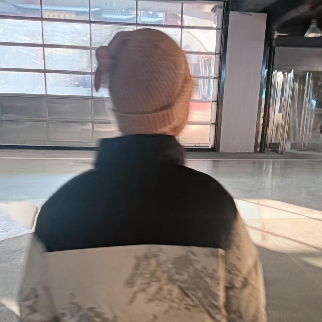 我在马路边捡的小羊