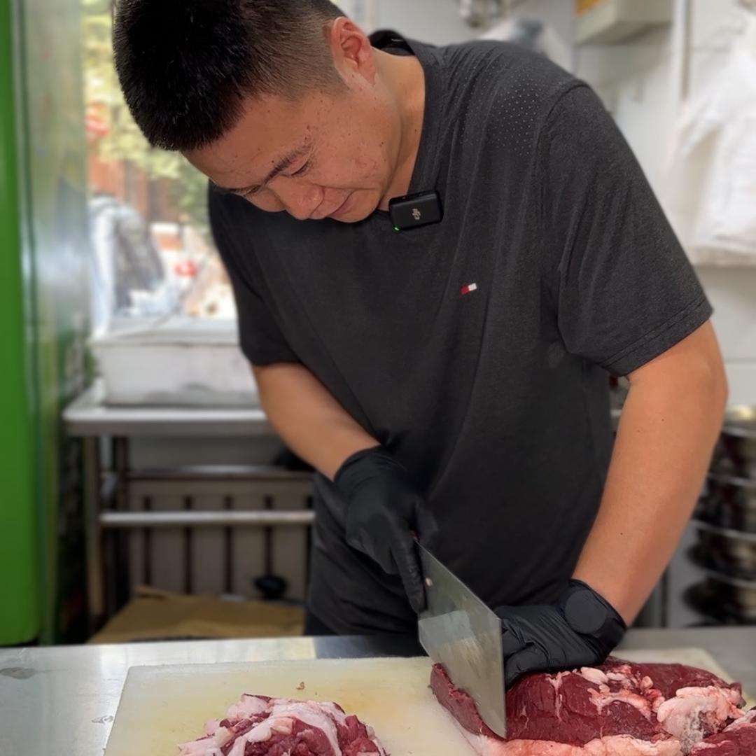 牛牛牛酸菜煎肉老刘