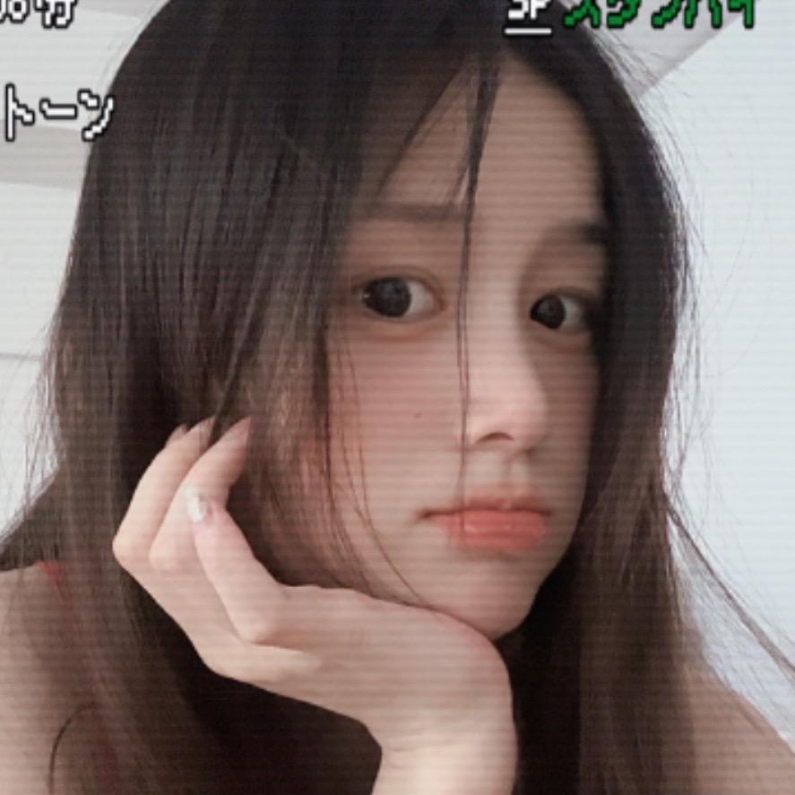 小莓莓🍓酱