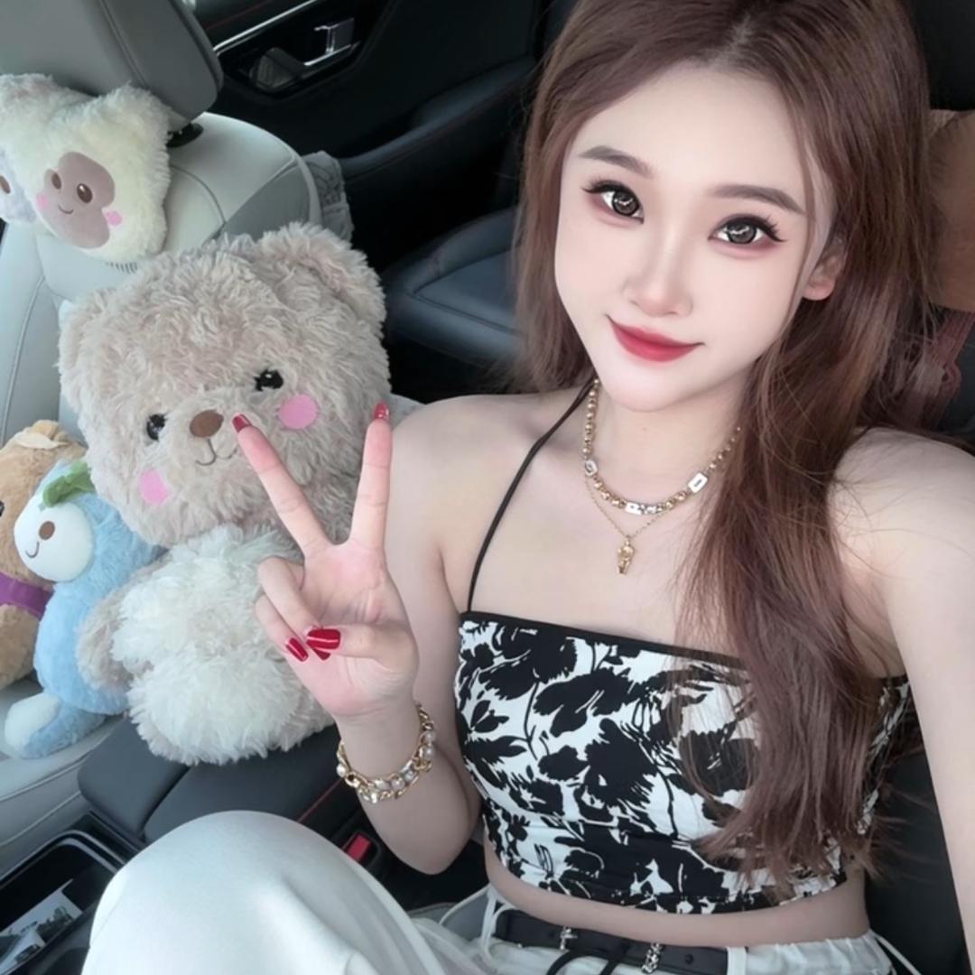 辉凰草业 精品牛羊草料