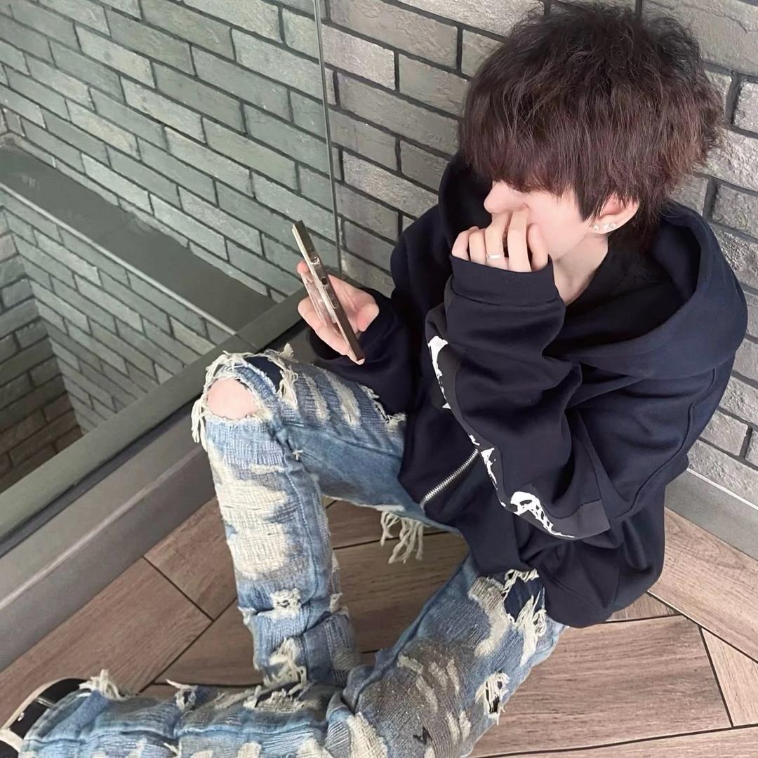 ㅤㅤ    ㅤㅤㅤㅤㅤ ㅤ