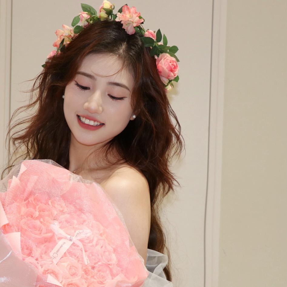 林黛玉倒拔垂杨柳💪