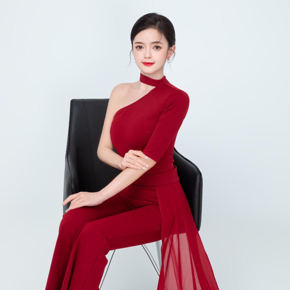 祁东胡贝儿形体-粞子老师