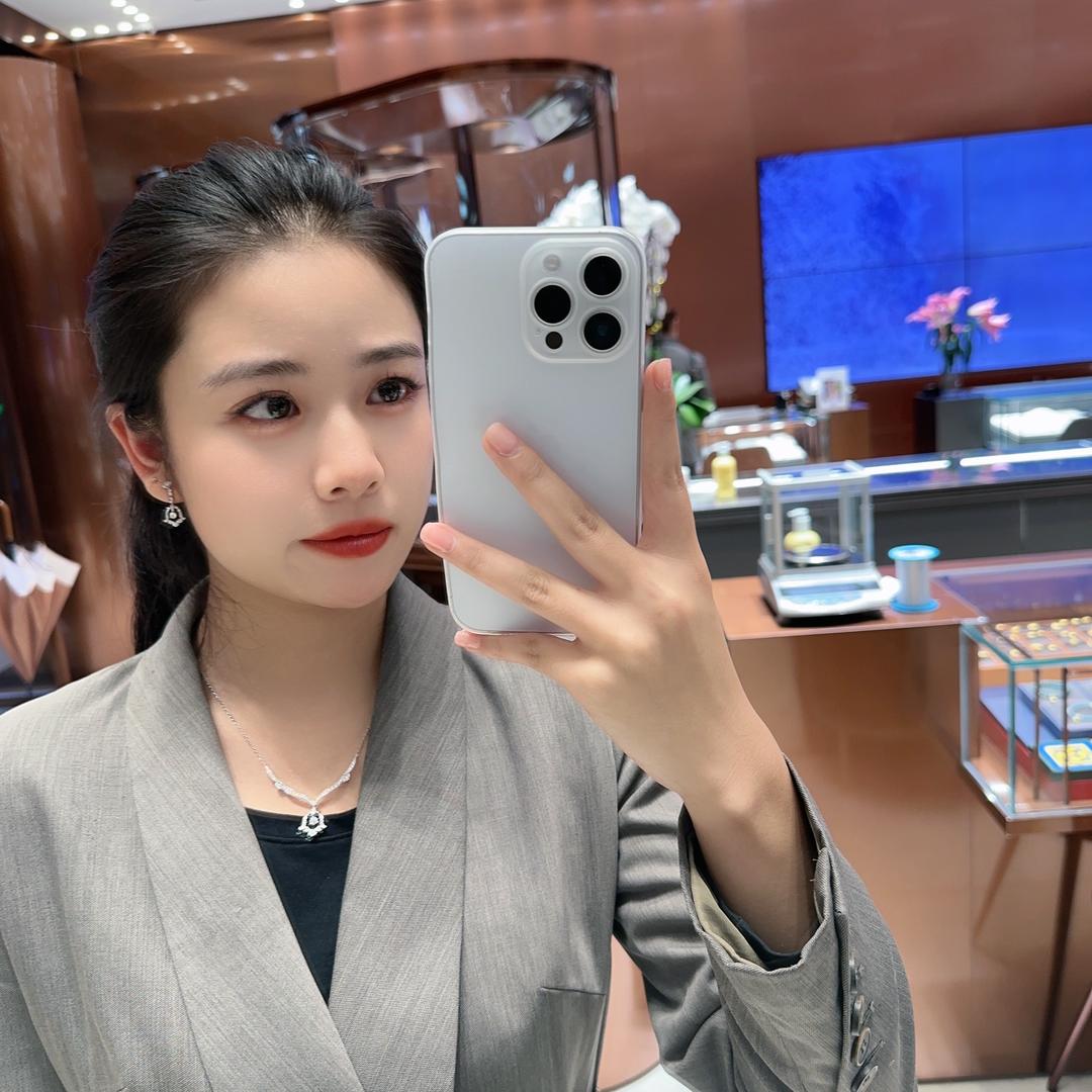 顺城周da福荟馆小景