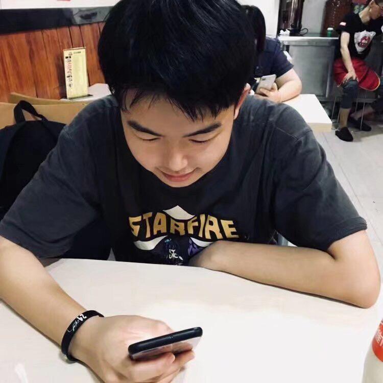 中派游泳健身ST黄教练