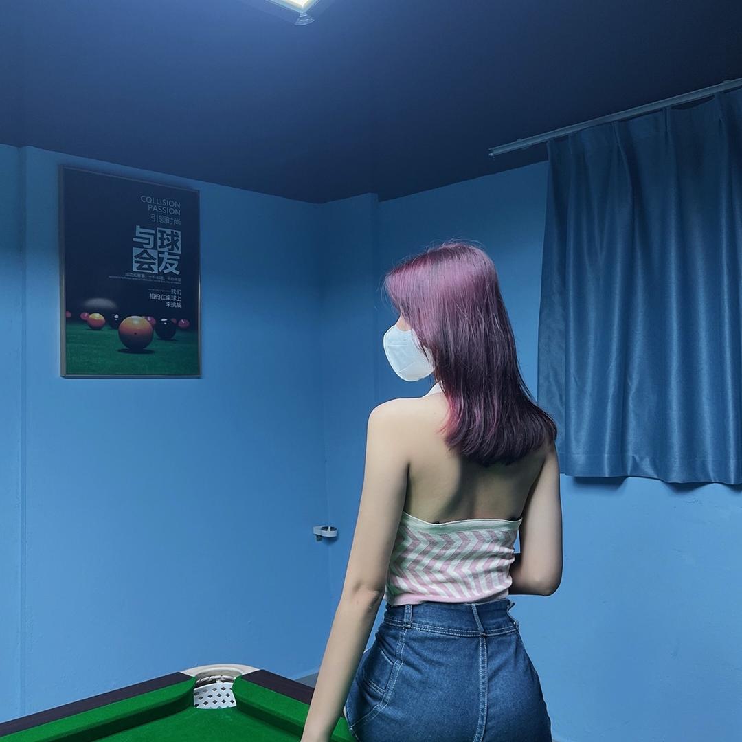 柒柒爱笑