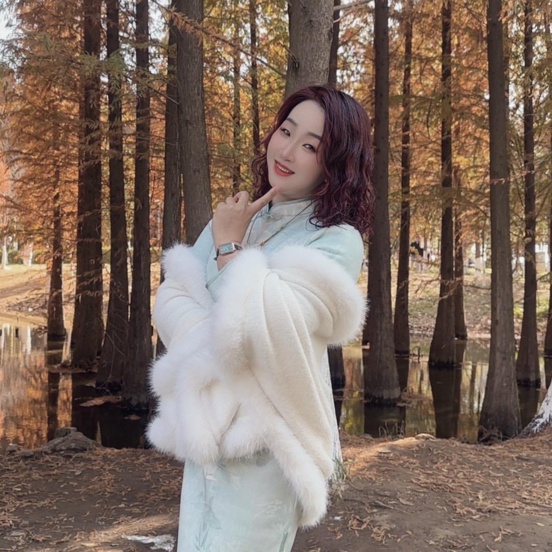 歆僮(xintong)🦋设计美🐻，臀