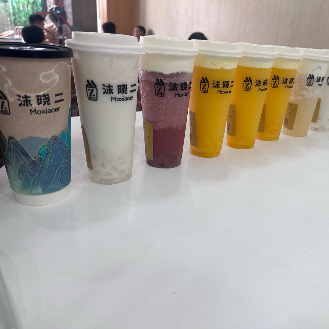 沫晓二