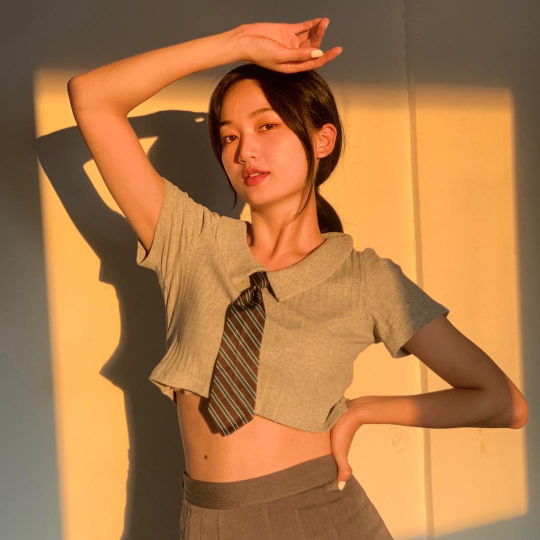蓝佳菱