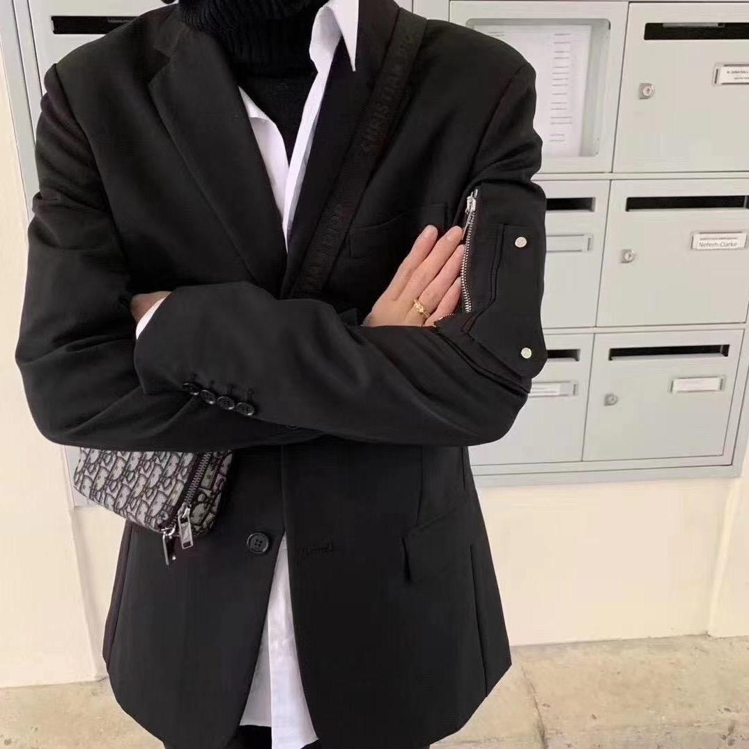 小黑粉🖤@抖音