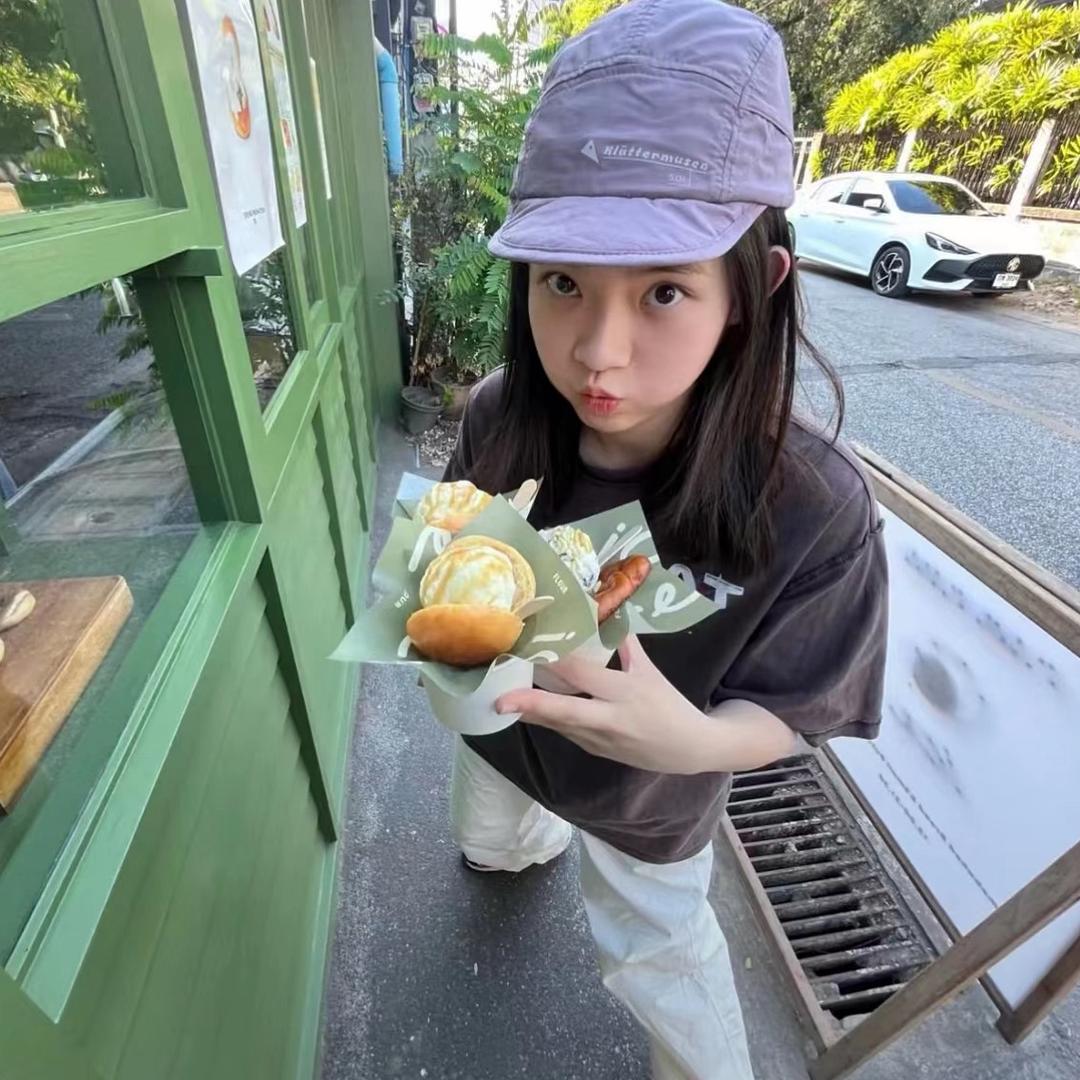 夏雨烟^