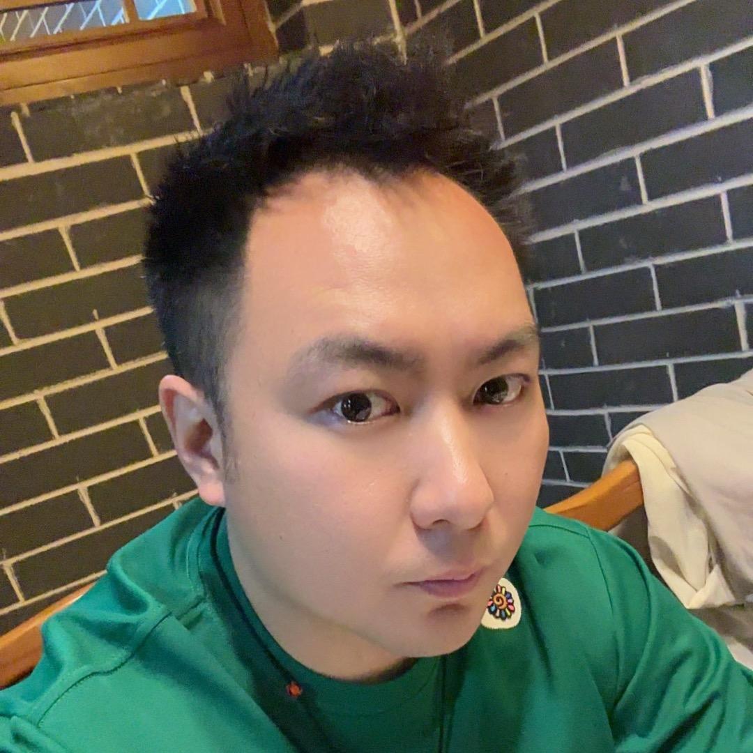 王伟平