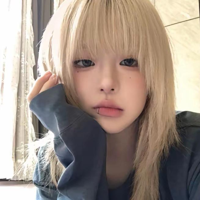 摘妮儿13ing _