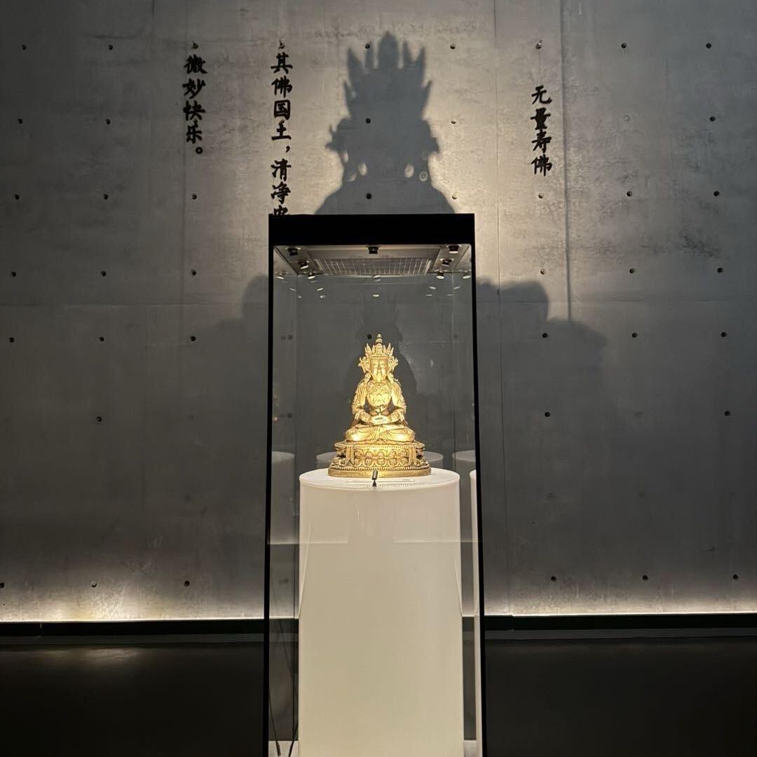 囊中羞涩怎知魔都繁华