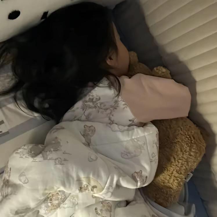 -依依.