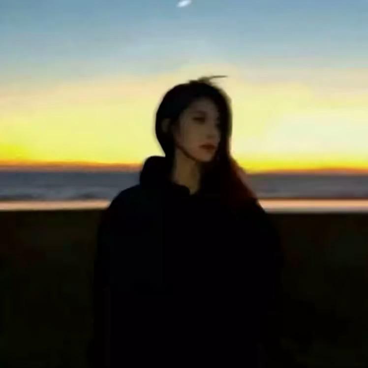 •Li