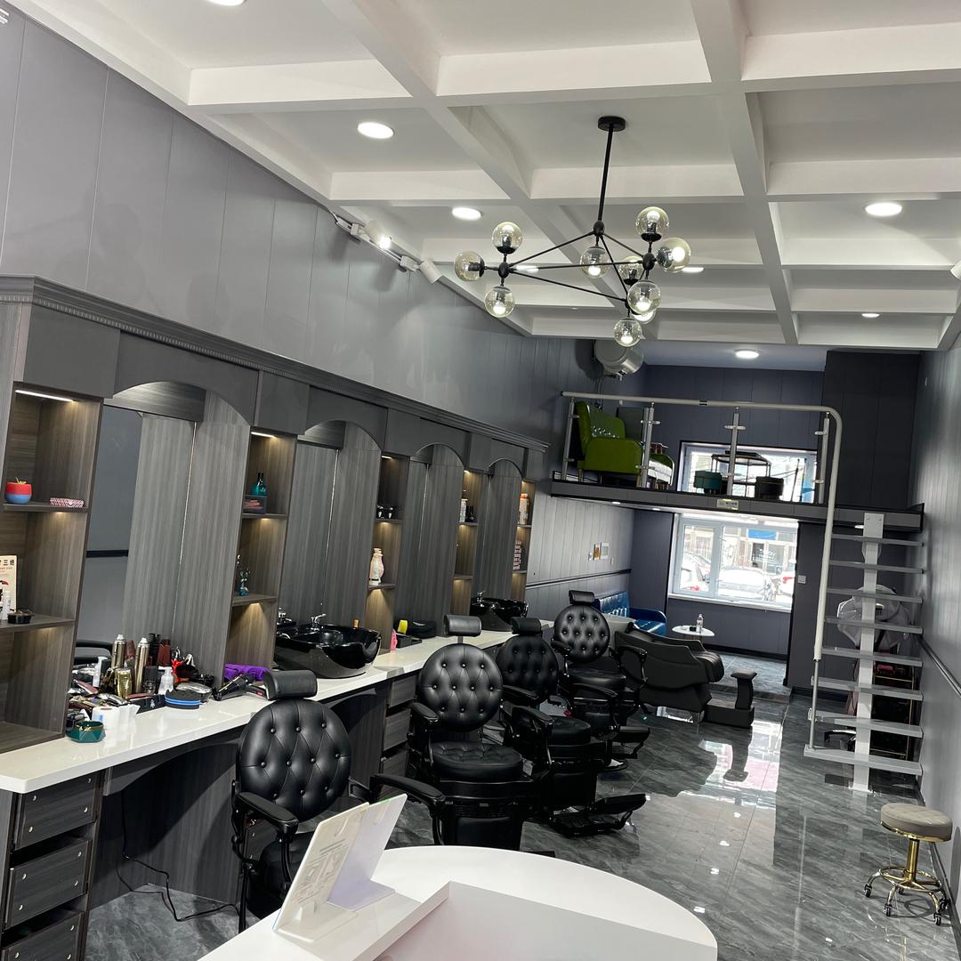 嫩江市京都男士理发馆