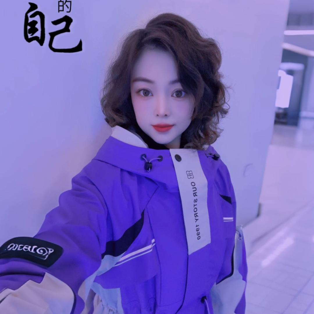 杨多多【华池专业洗鞋馆】