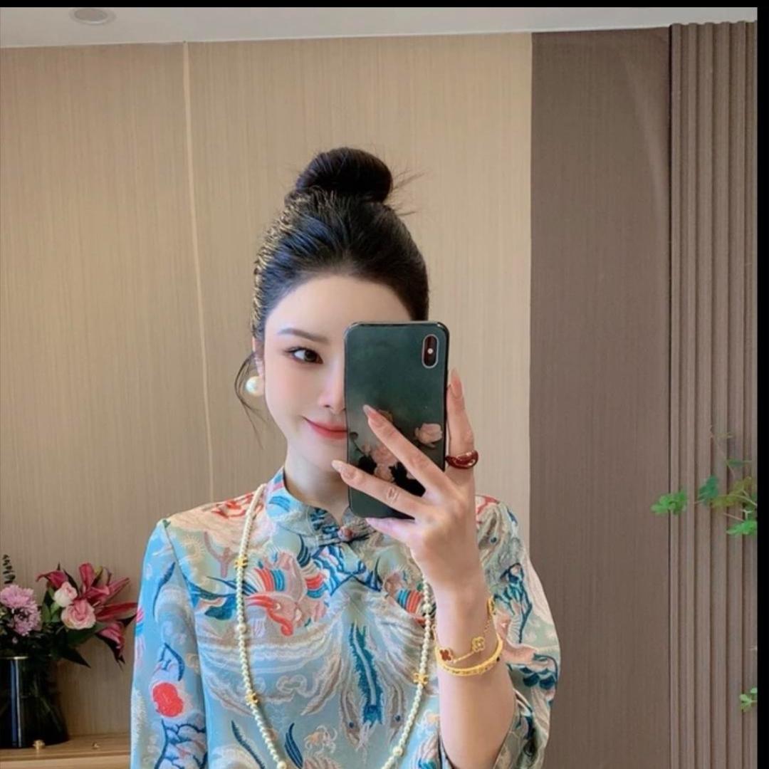 俏佳人娜娜服饰